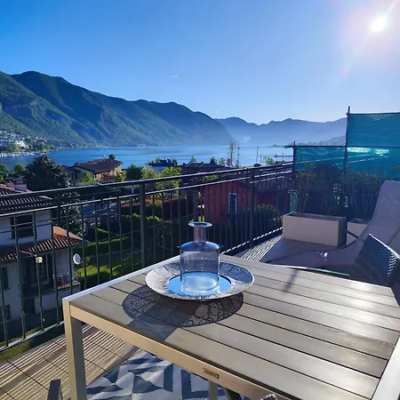 La Terrazza - - *