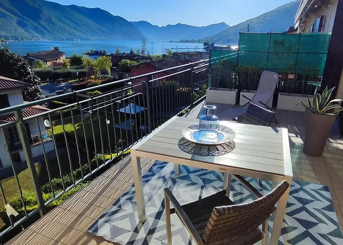 La Terrazza - - *